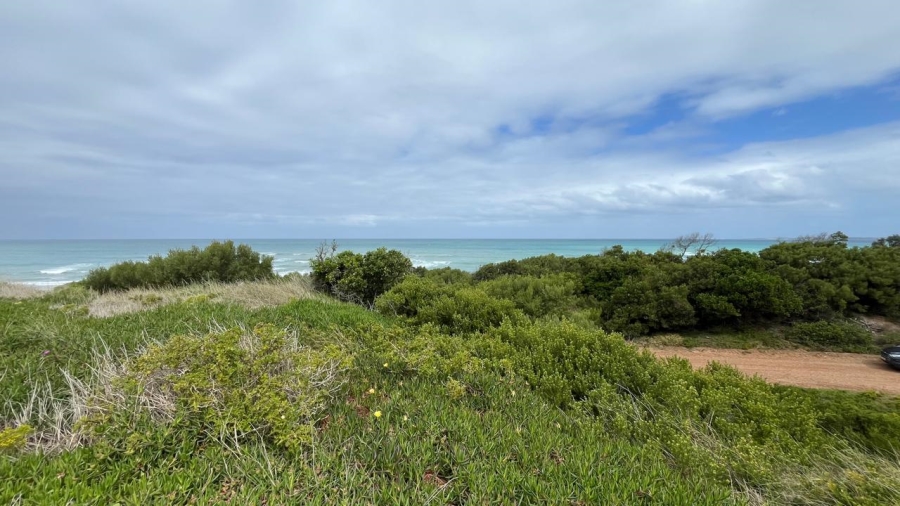 Commercial Property for Sale in Paradise Beach Eastern Cape